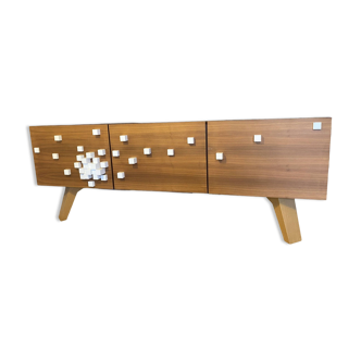 Walnut cabinetmaker's sideboard