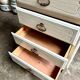 Chiffonnier 5 tiroirs en bois blanc