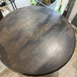 Round dining table and chairs set