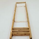 Bamboo screen with 3 frames in beige fabric.