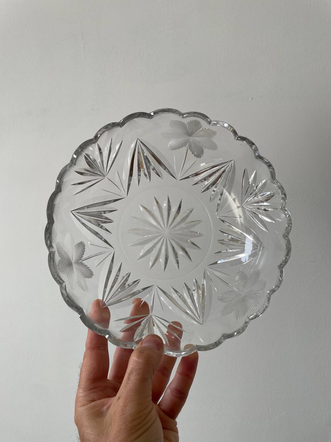 Saladier / coupe à fruits en cristal gravé