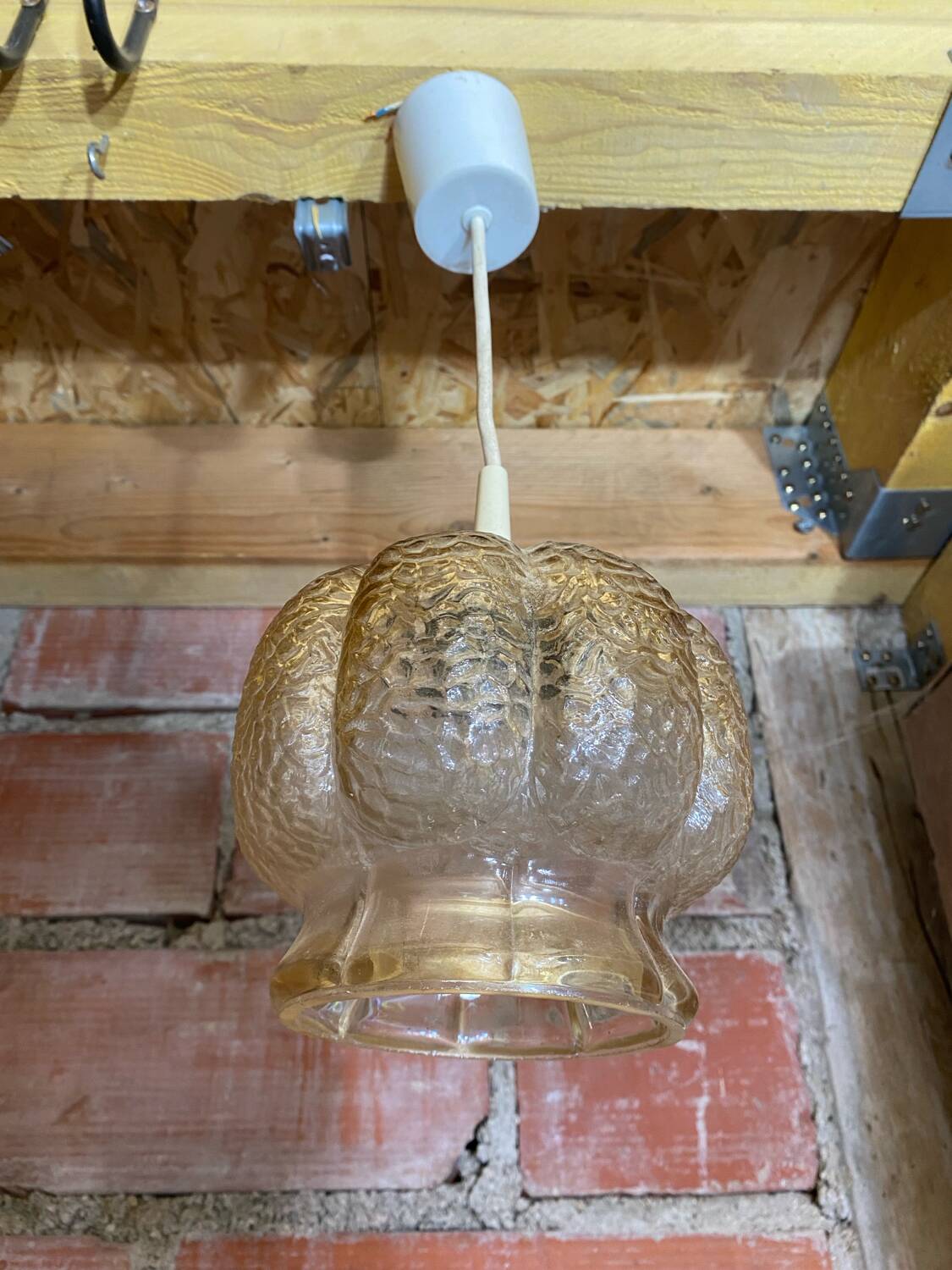 Vintage Transparent Moulded Glass Suspension #D444