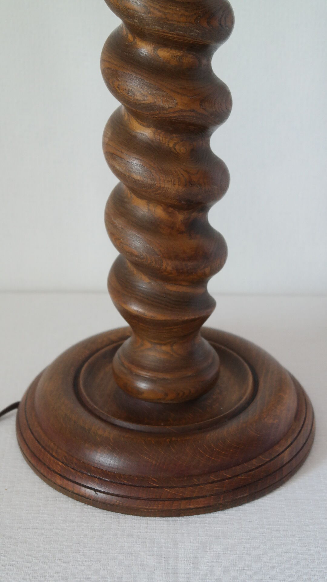 Vintage twisted turned wooden lamp base