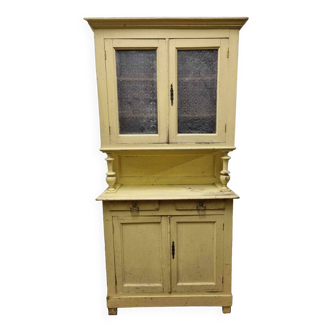 Ancien buffet de cuisine