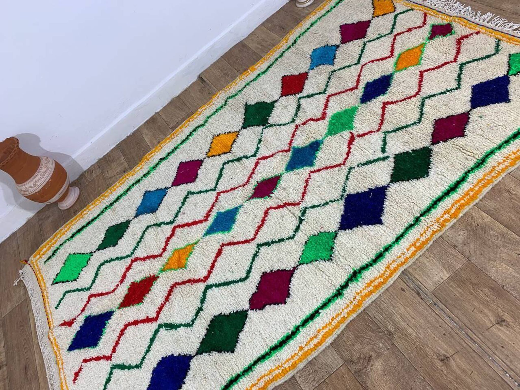 Tapis berbère marocain artisanal fait main 254 X 152 CM
