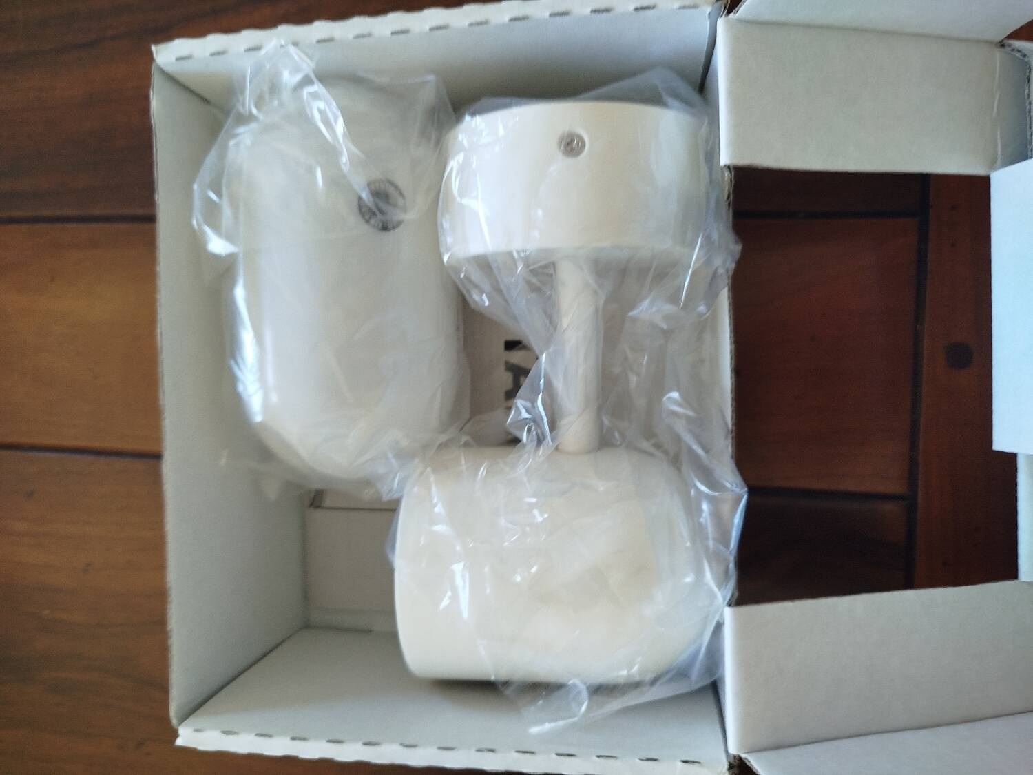 Pair of wall lights IKEA Östanå – design by Inma Bermudez