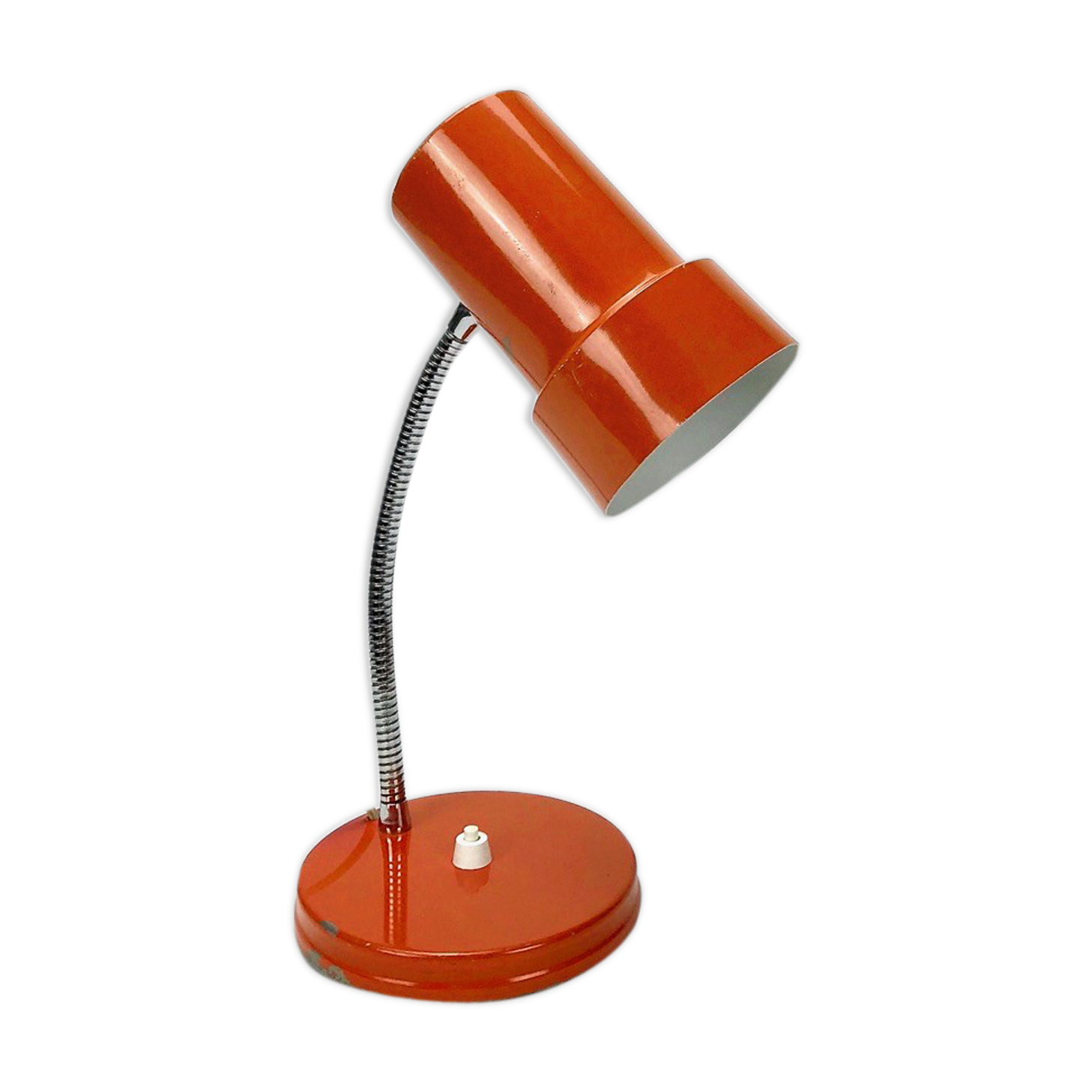 Tubular orange-laying lamp
