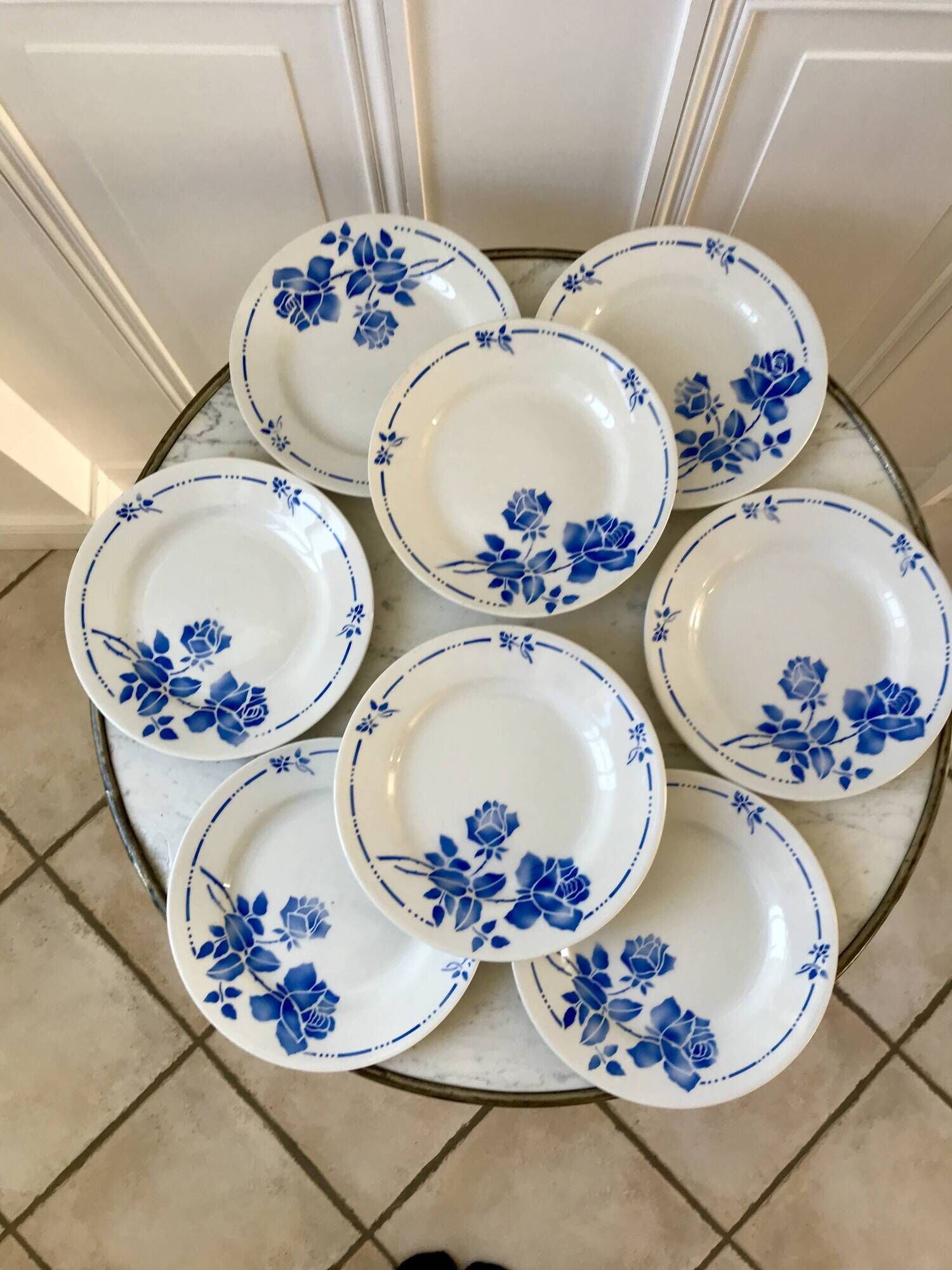 set of 8 St Amand dessert plates Gilbert model 50s