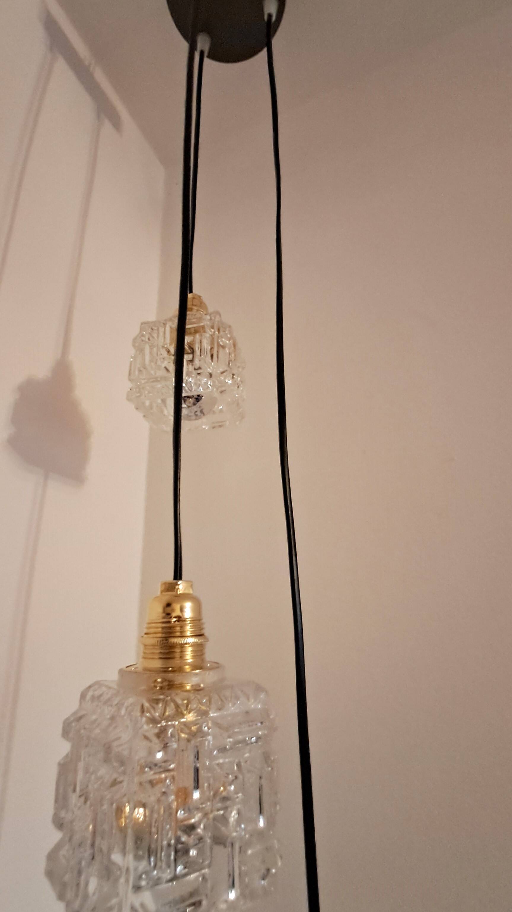 Vintage cascading pendant light