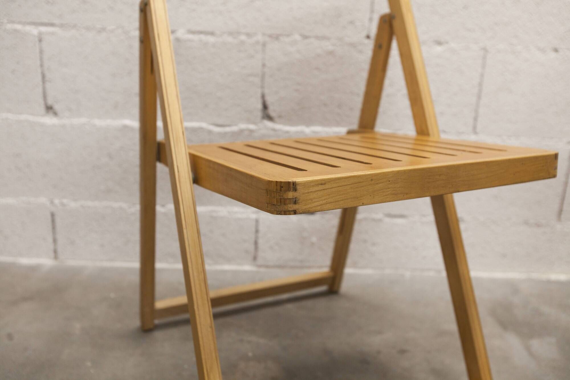 Paire de chaises pliantes Ikea 1970 couleur miel