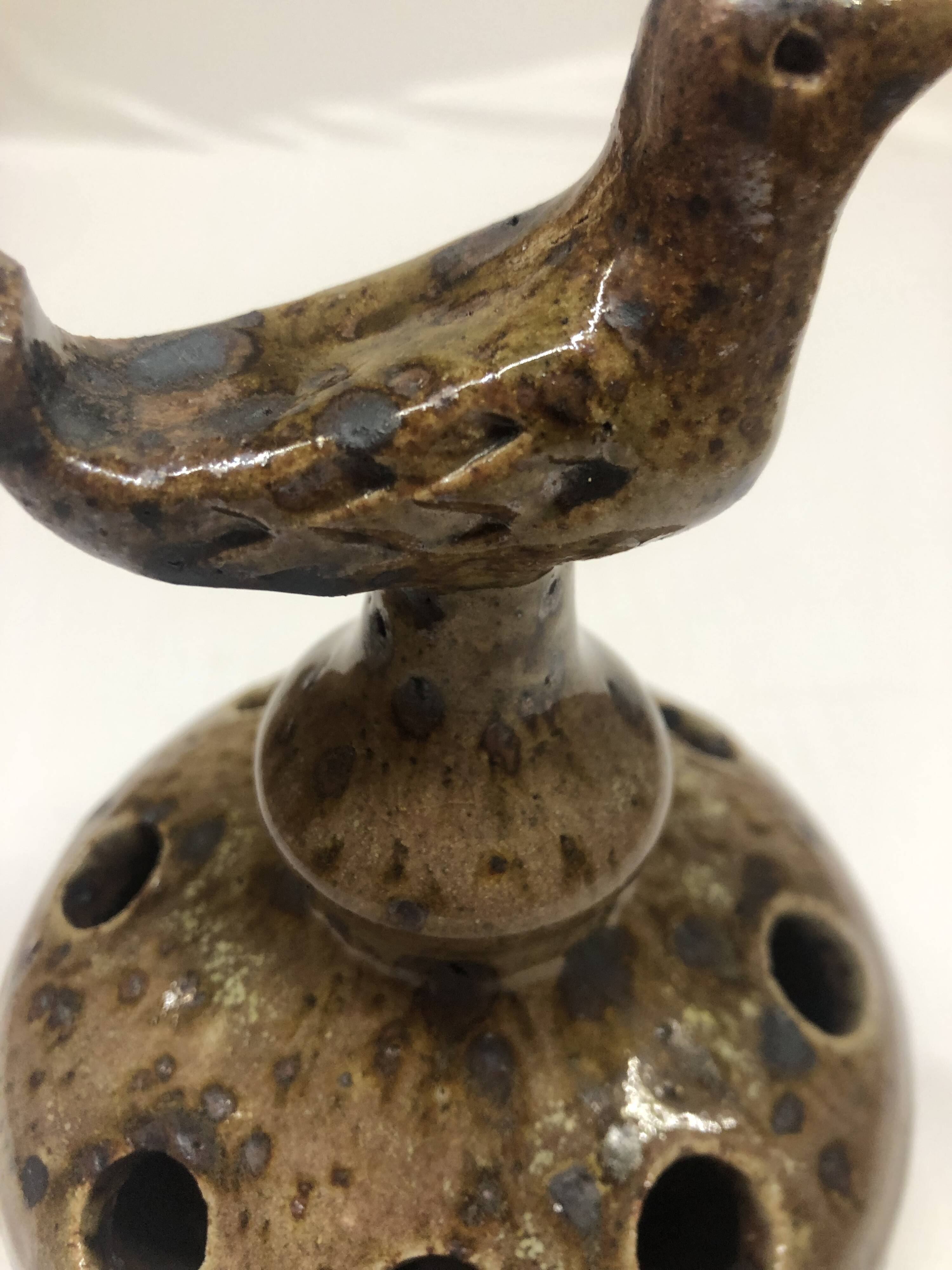Vase en grès pyrité zoomorphe