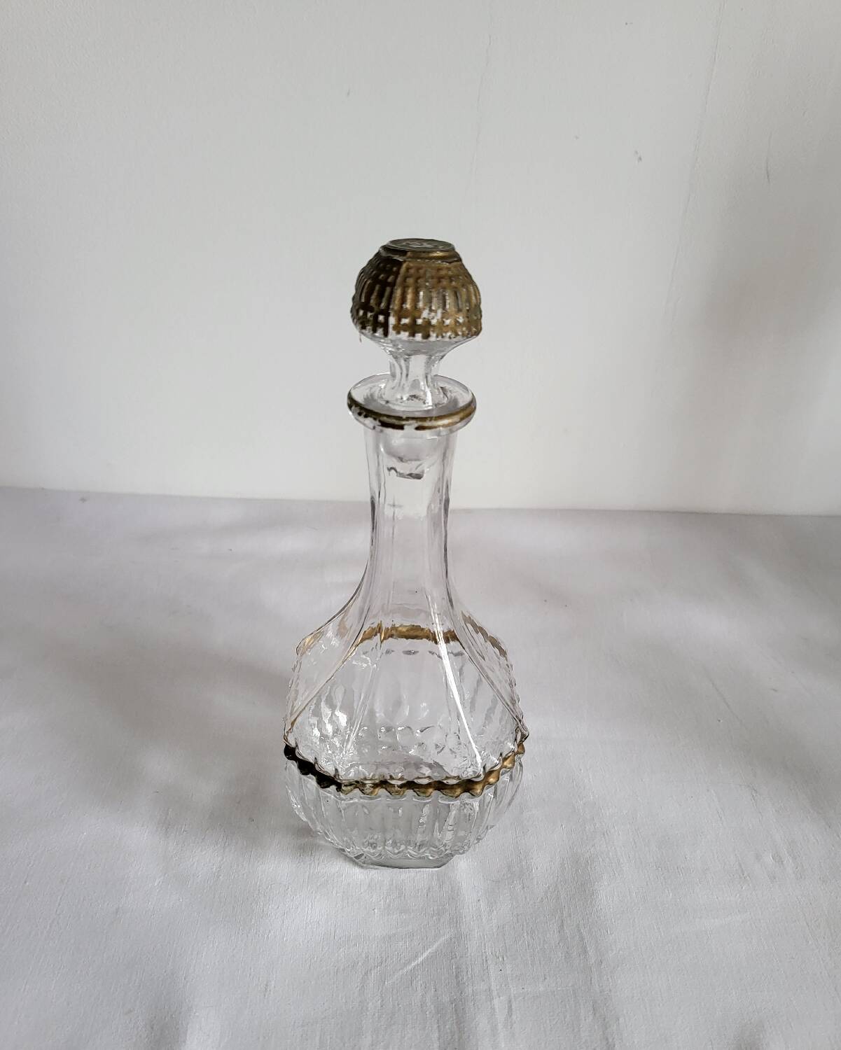 Ancienne carafe carafon en verre digestif liqueur