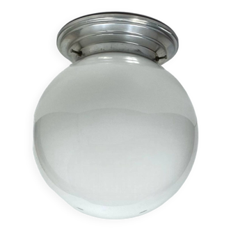 Globe ancien en opaline applique ou plafonnier vintage diamètre 20 cm et base en aluminium