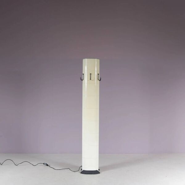 Cintre / lampe sur pied par Gae Aulenti pour Stilnovo, Italie 1970