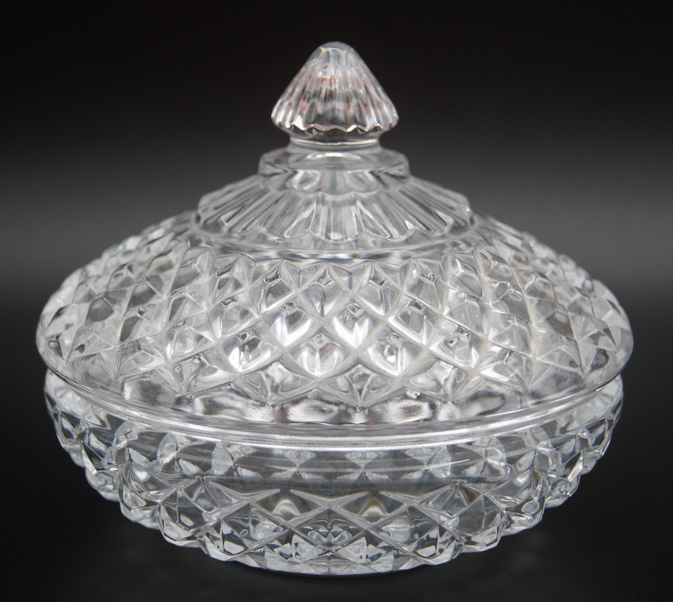 Vintage diamond Arques crystal sugar bowl
