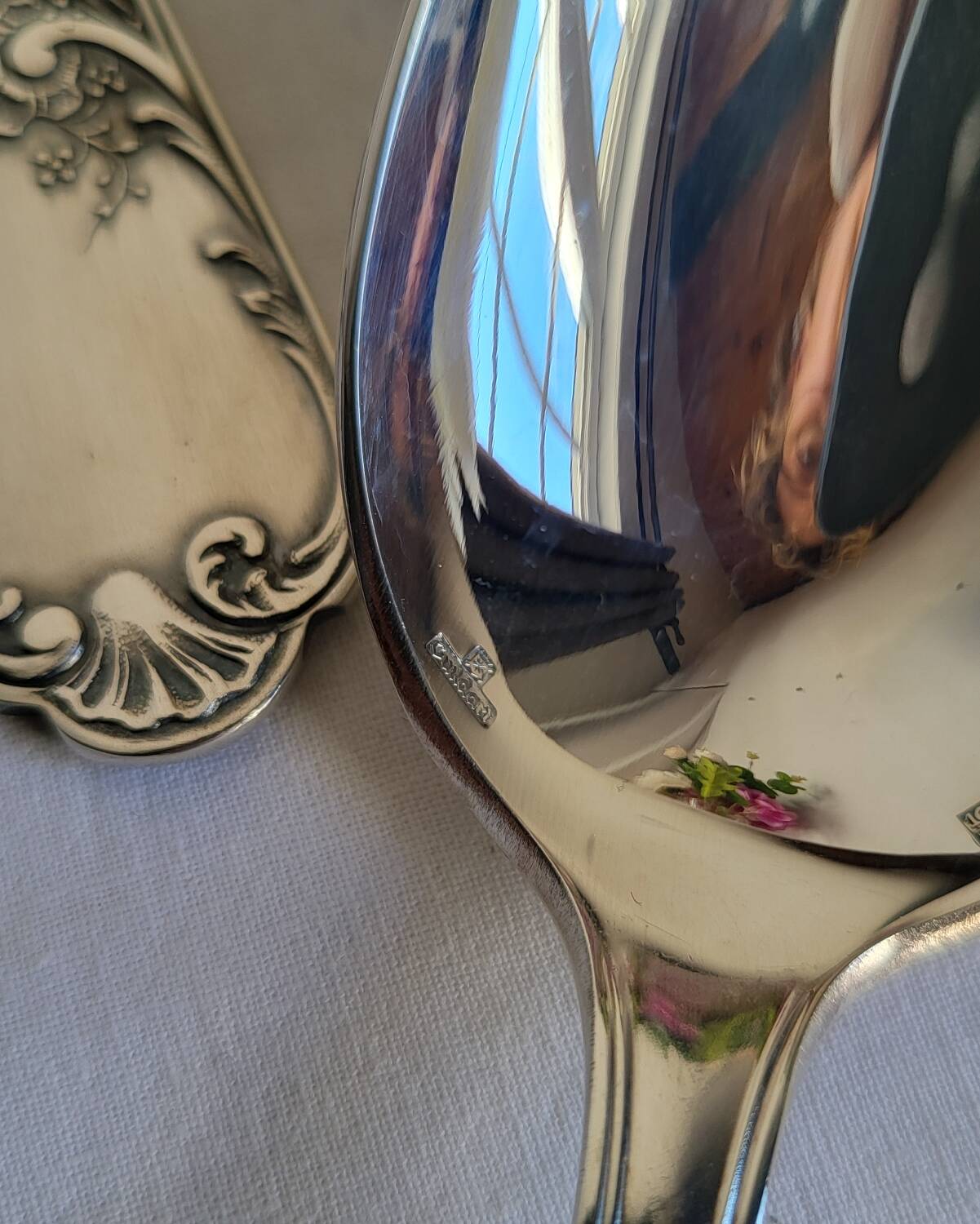 12 large silver-plated metal table spoons by Guildart