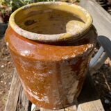 Terracotta pot
