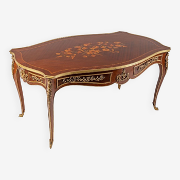 Table Basse de Style Louis XV du XIXème Siècle