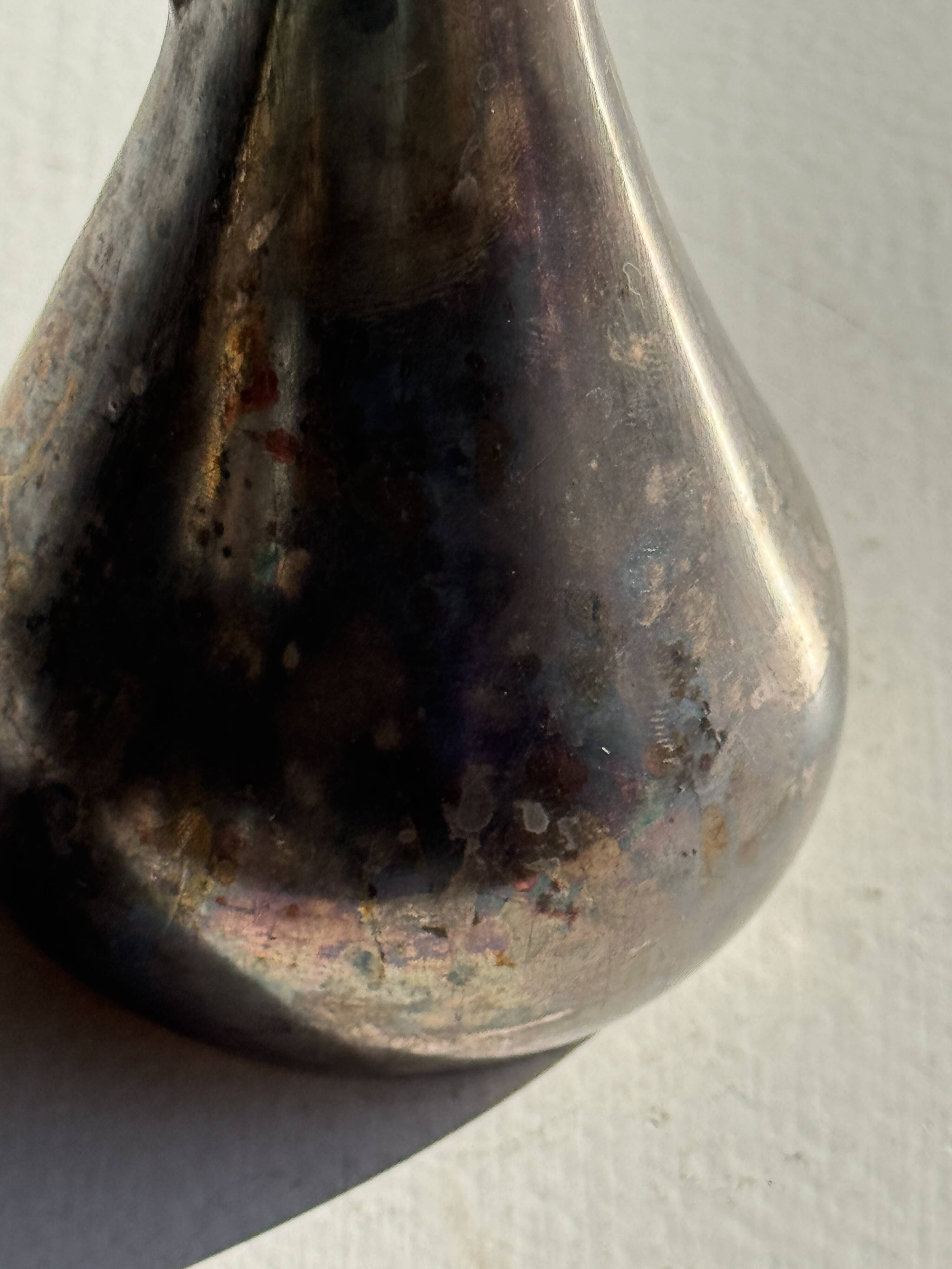 Vintage silver-plated soliflore vase with a dark patina in the shape of a ewer.