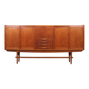 Buffet en teck, design danois, années 1960, production : Danemark