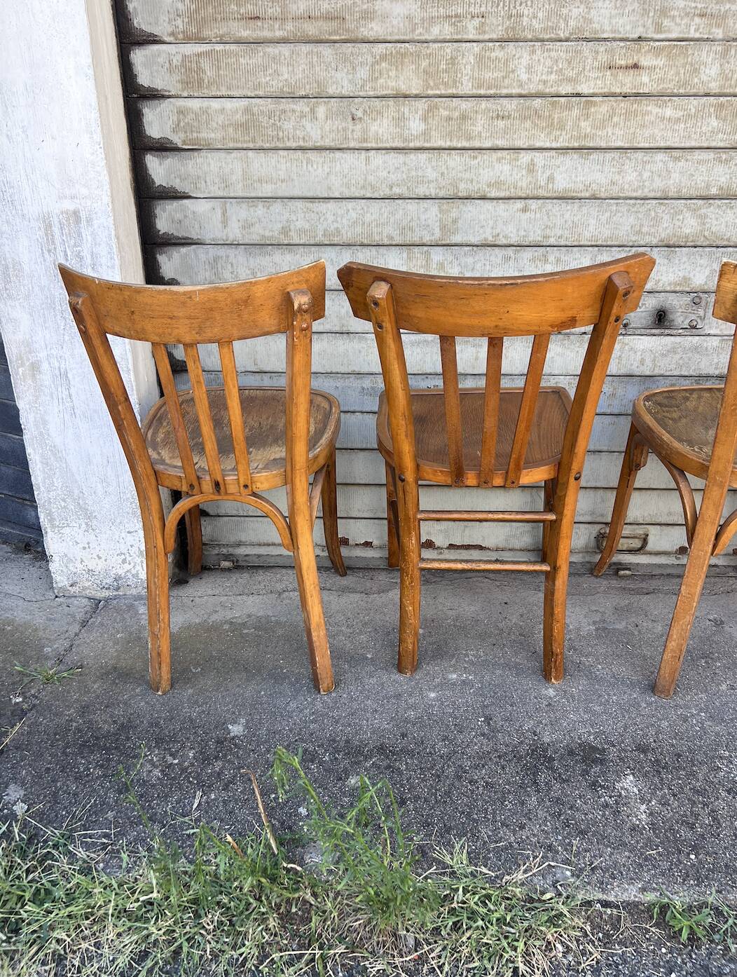 (Lot) 4 vintage wooden bistro chairs by Baumann