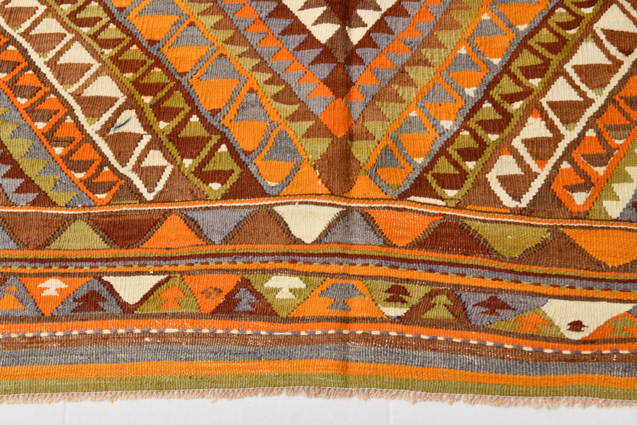 5x7 Rug For Living Room Scandinavian Vintage Kilim Rug, 155x224Cm SK 2309