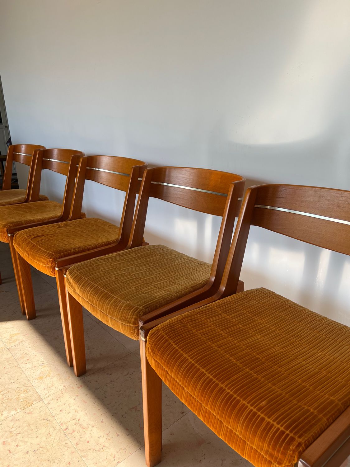 Set of 5 scandinavian chairs vintage teak and orange 70s