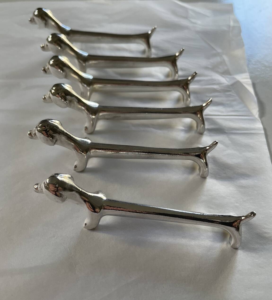 Vintage silver-plated dachshund knife rest