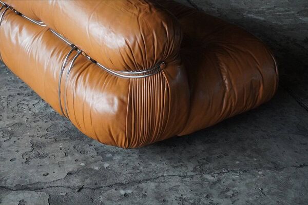 Canapé trois places Soriana en cuir original par Afra et Tobia Scarpa pour Cassina, années 1970.