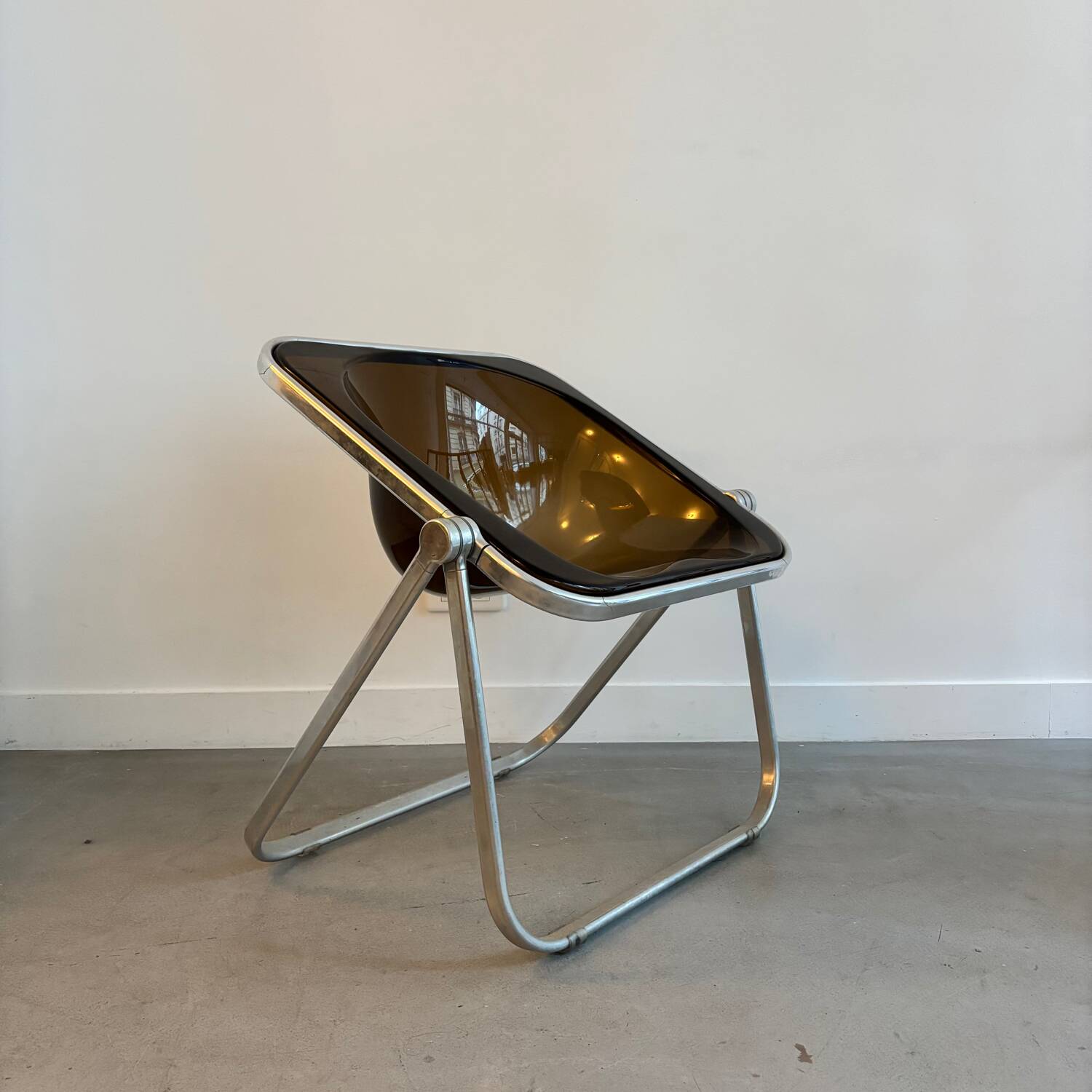 "Plona" armchair by Giancarlo Pieretti for Castelli