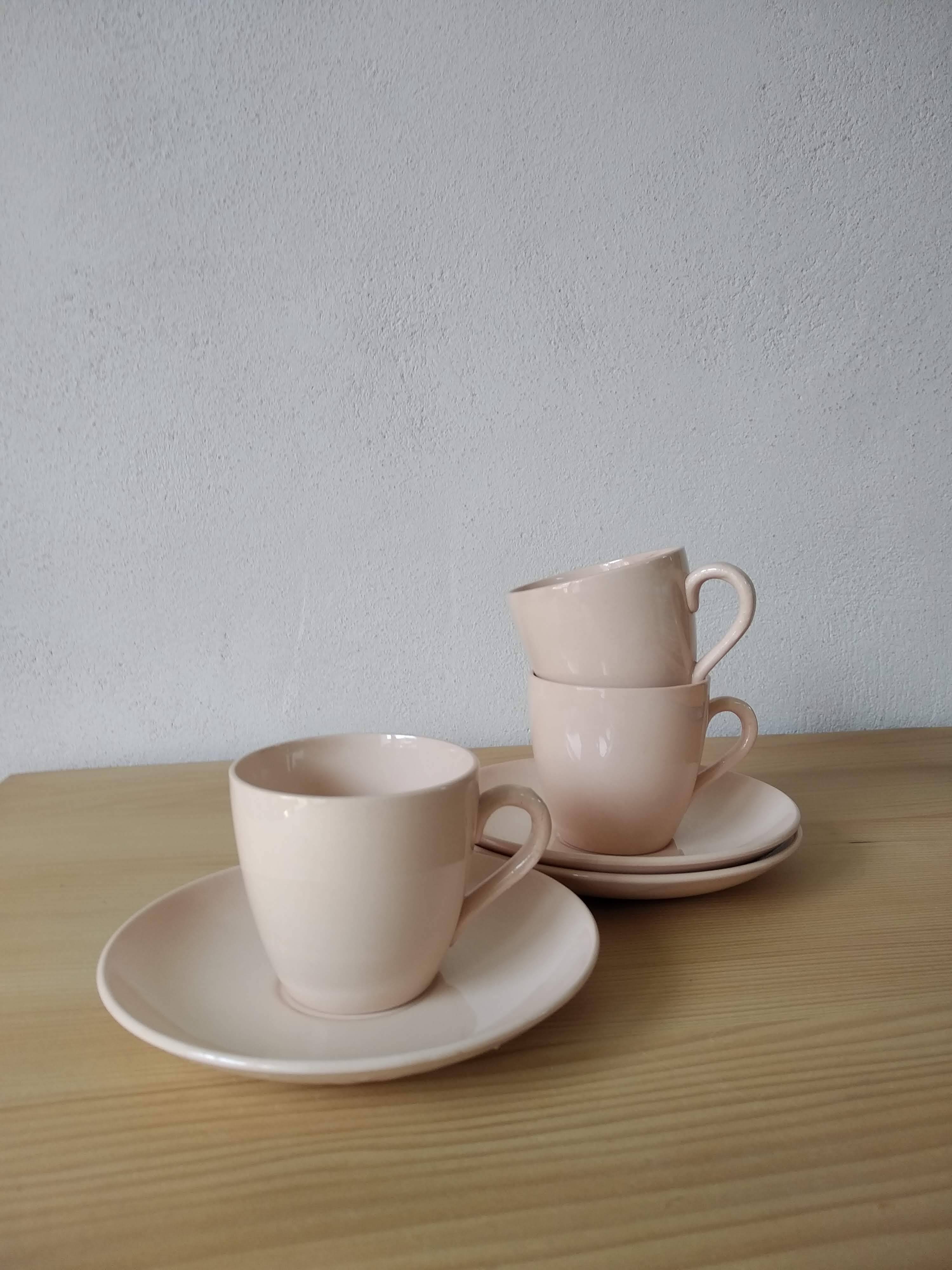 3 cups + Digoin Sarreguemines pink Art Deco jug