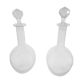 Deux anciennes carafes à liqueur