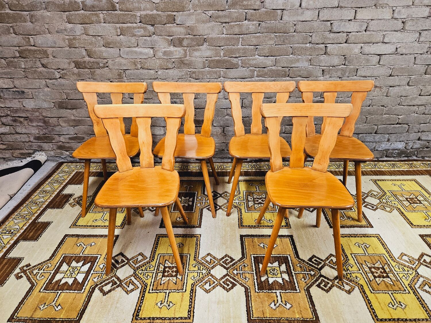 Series of 6 bistrot chairs year 1970