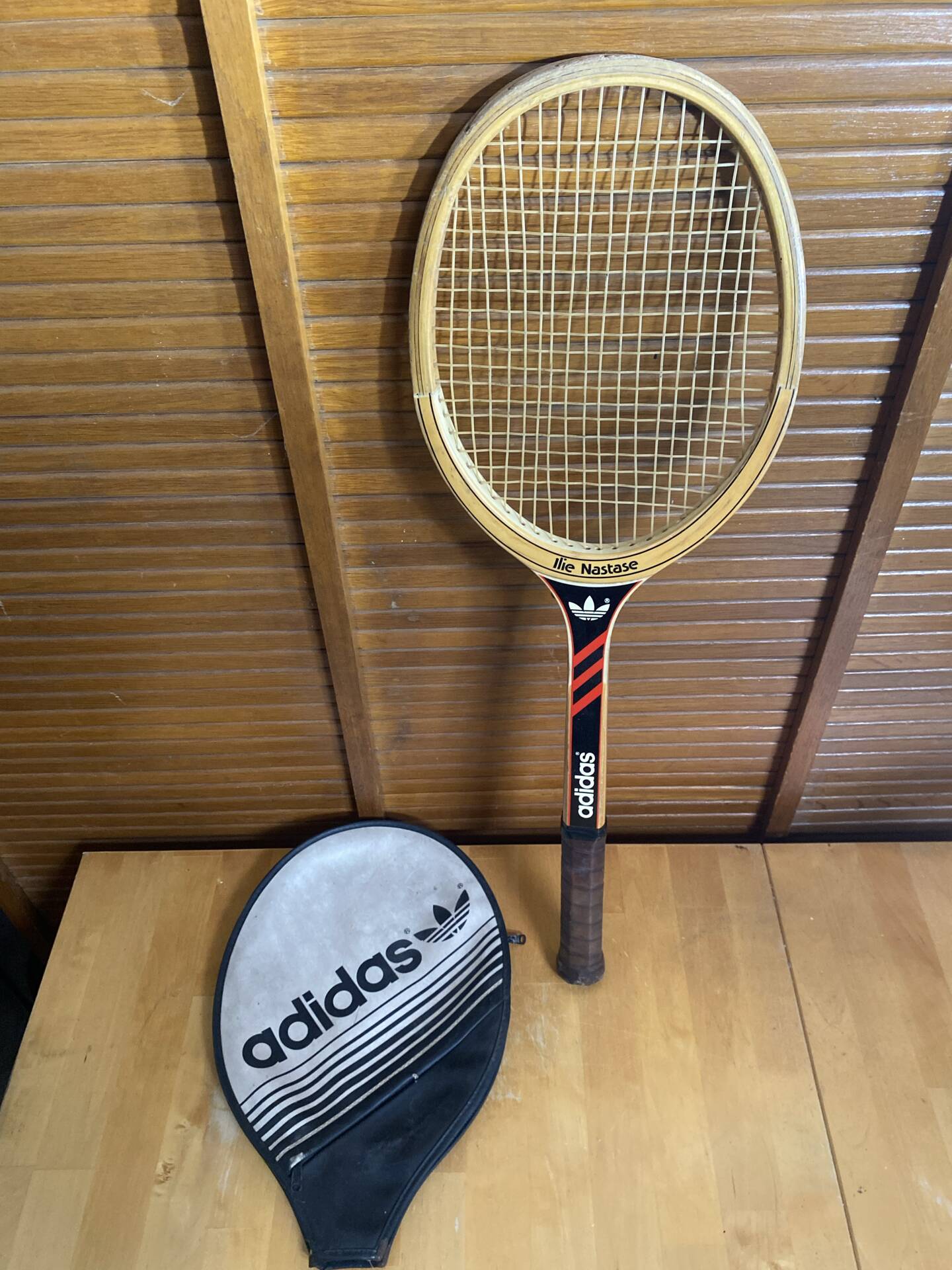 Vintage adidas tennis racket ilie năstase wood + case #e2