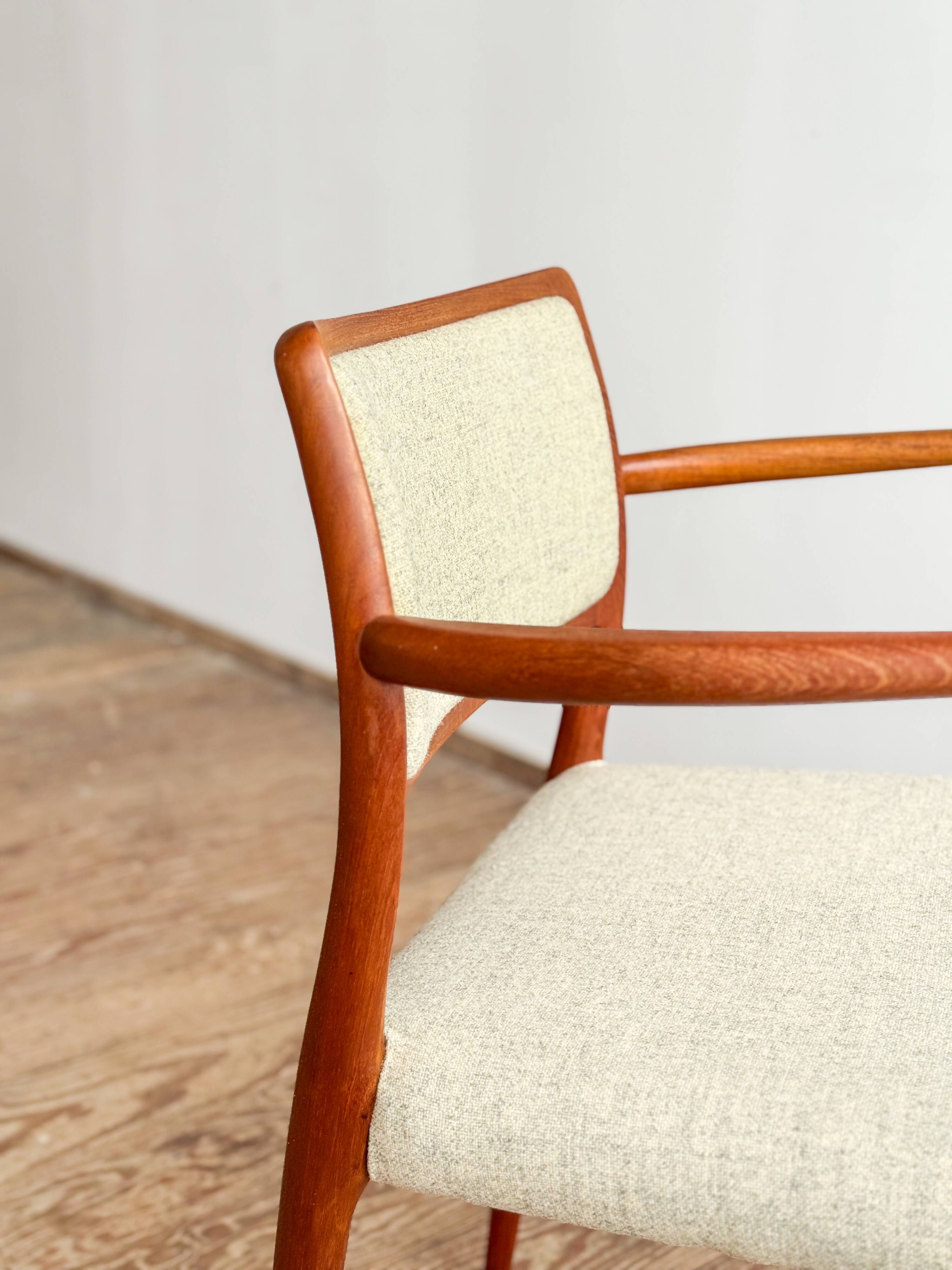 Fauteuil modèle 65 en teck par Niels O. Møller, Danemark