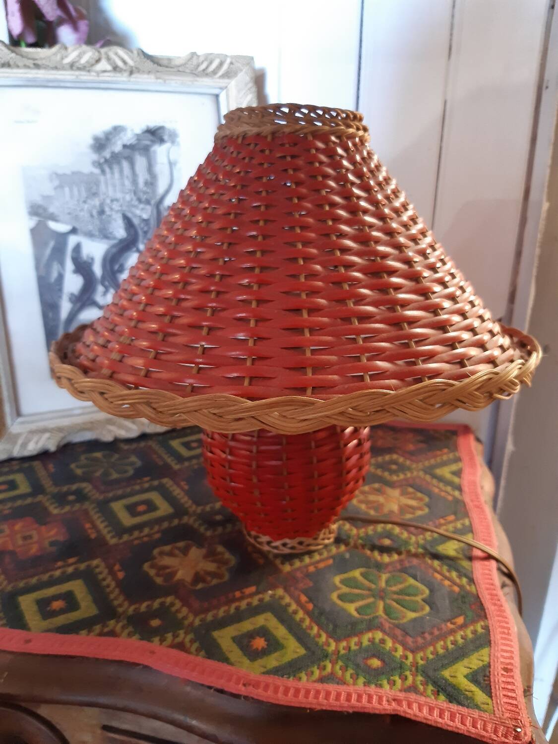 Wicker lamp