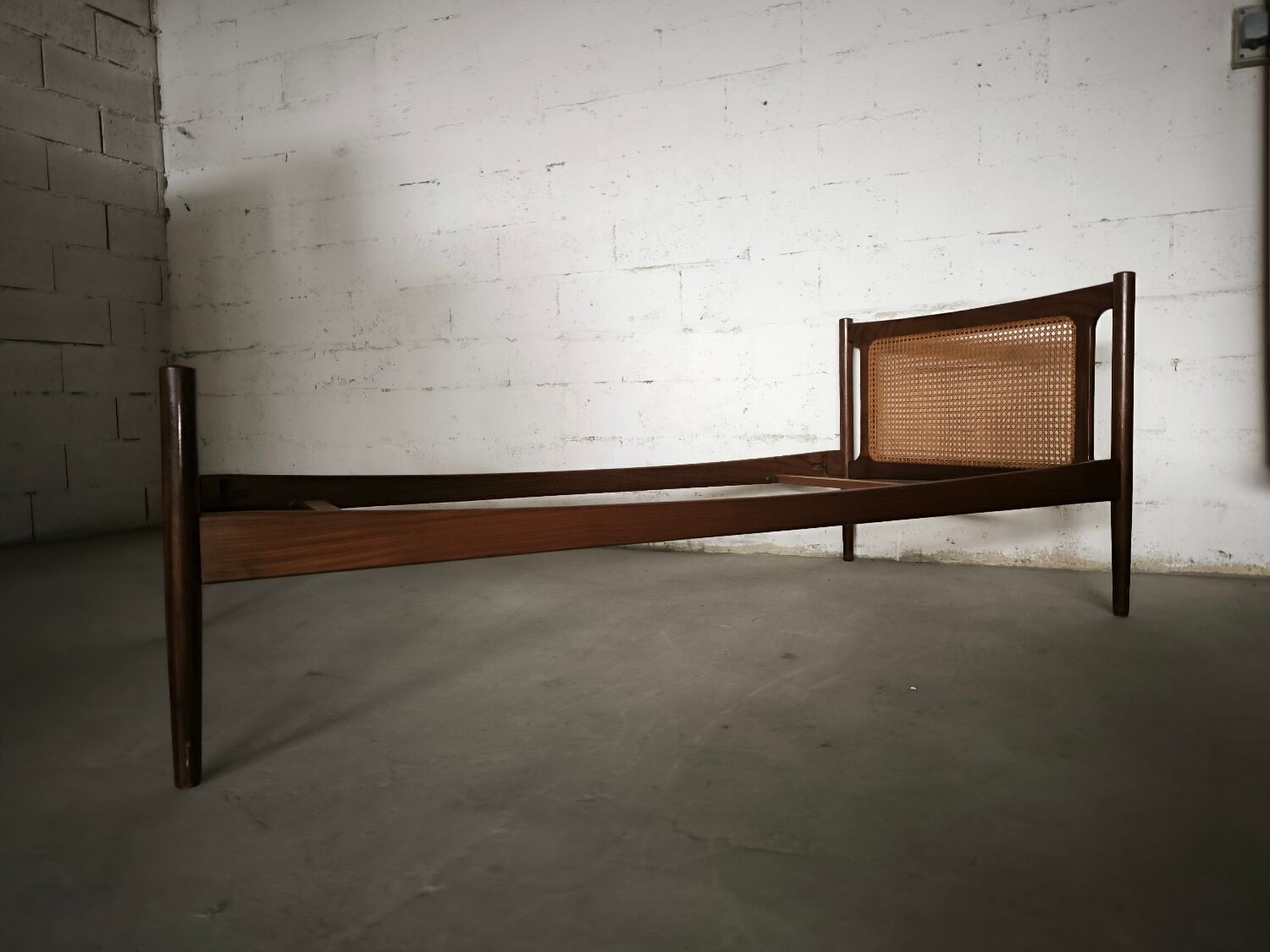 Scandinavian bed for children