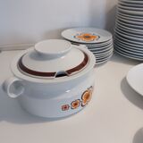 Table service in bavaria porcelain, 70s.