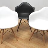 Suite de 3 chaises design