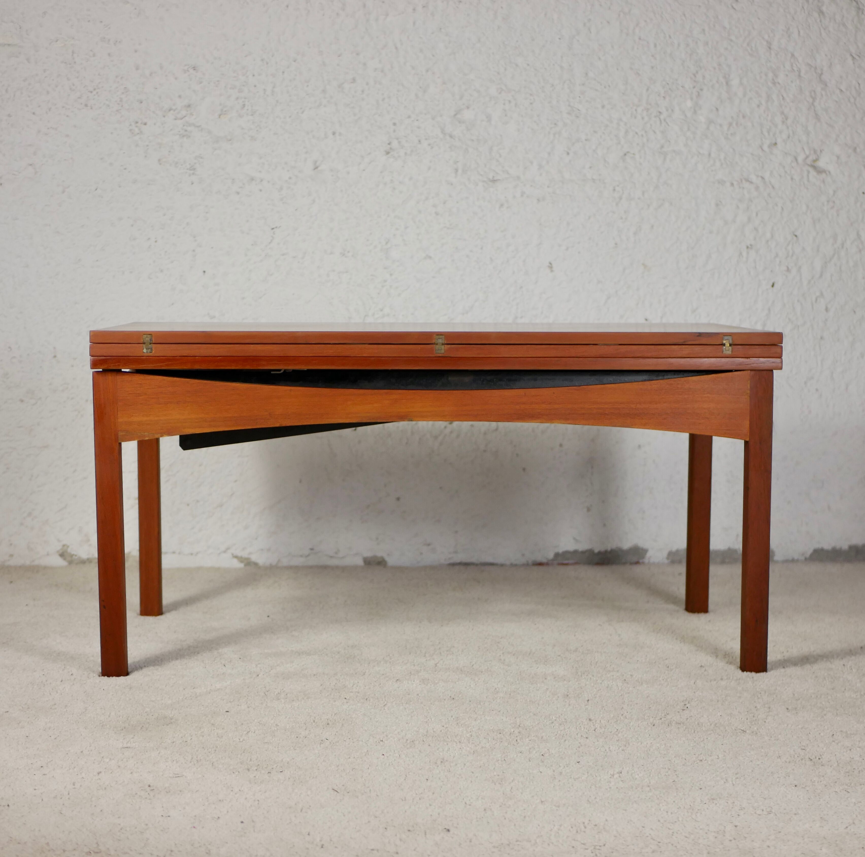 Teak system table