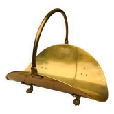 Panier à bûches en laiton, pieds griffe, années 1960