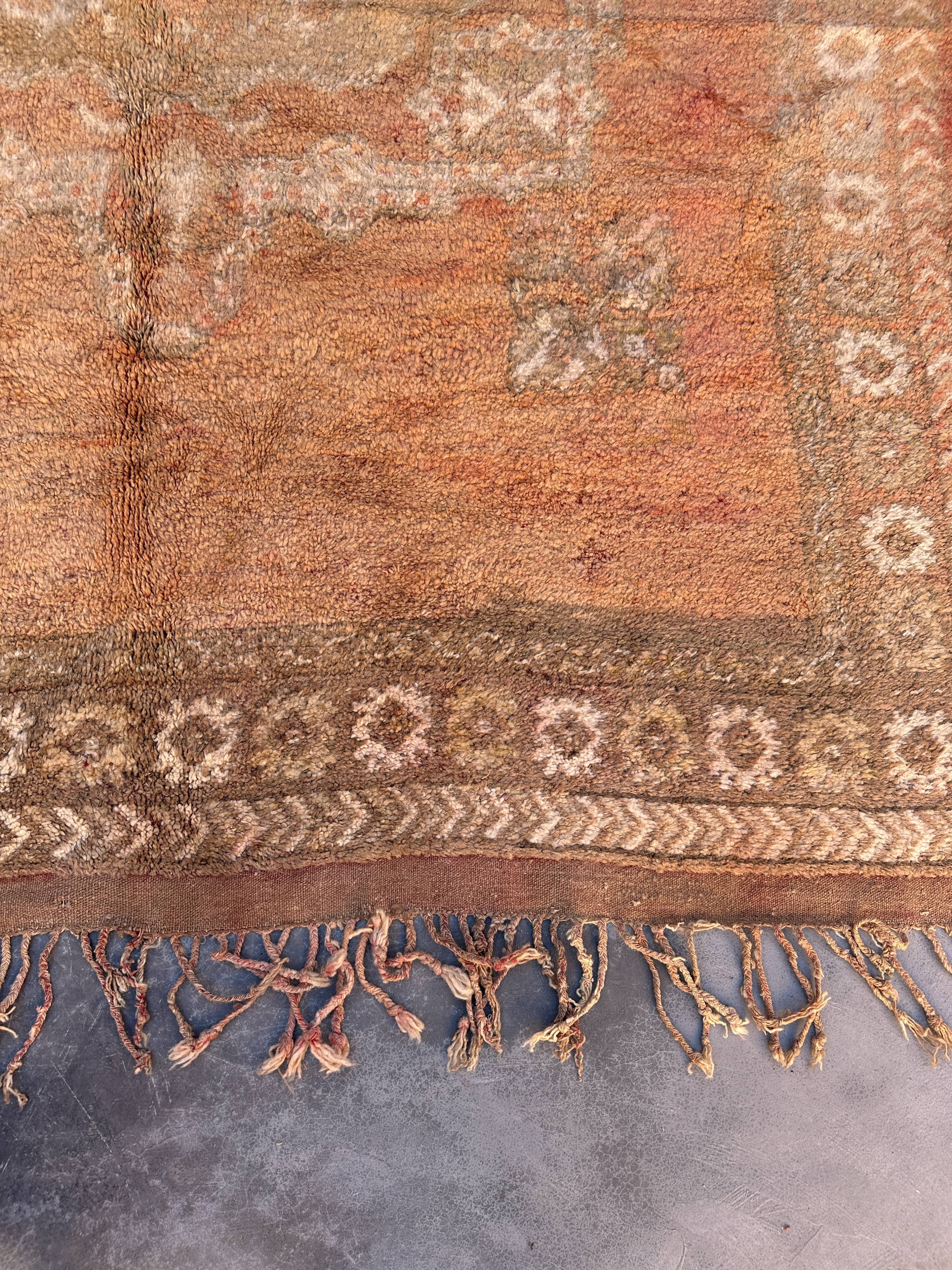 Moroccan carpet - 183 x 379 cm