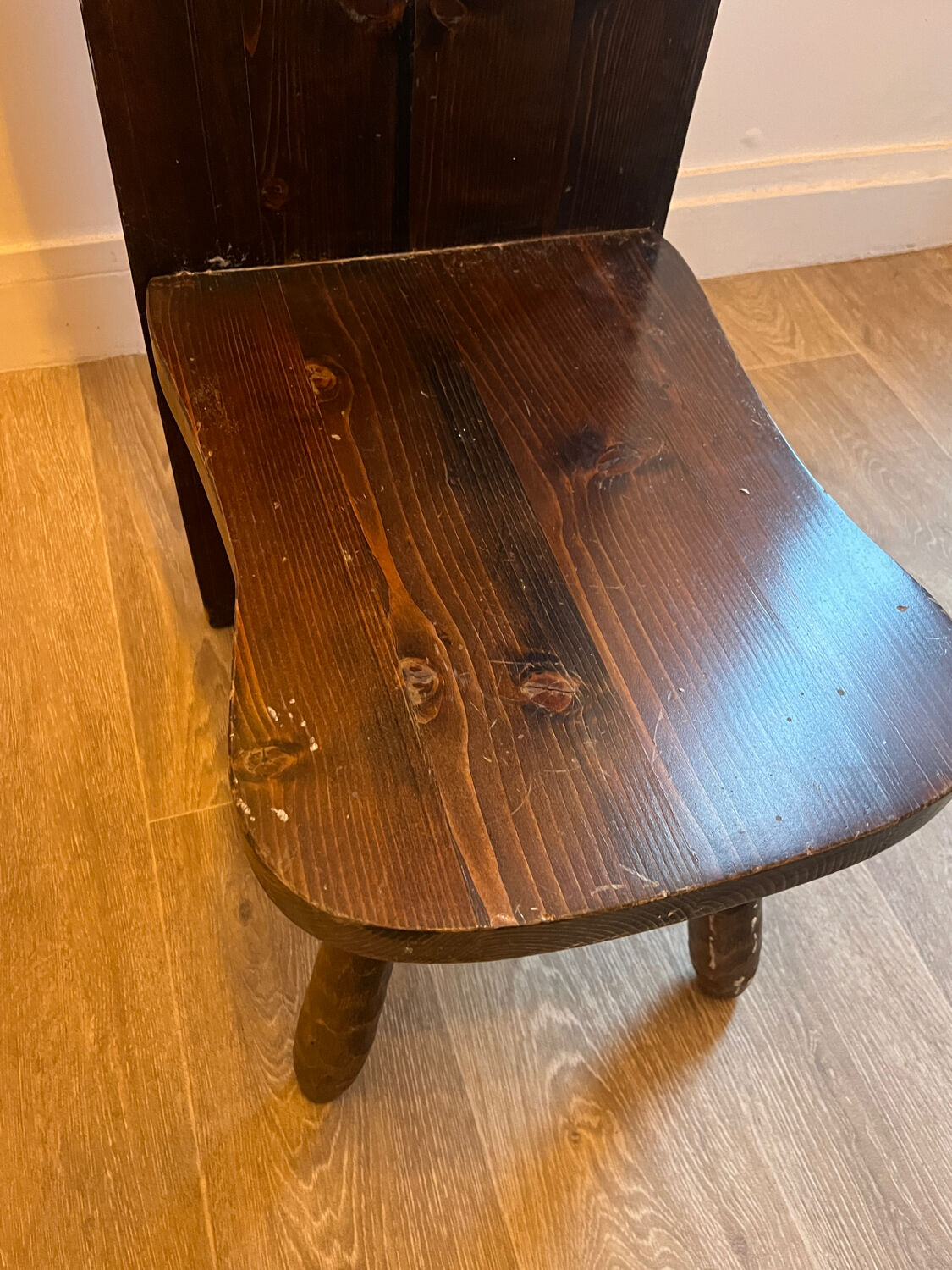 Primitive bar/stool