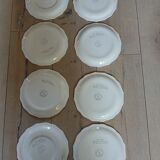 8 assiettes à dessert anciennes Salins