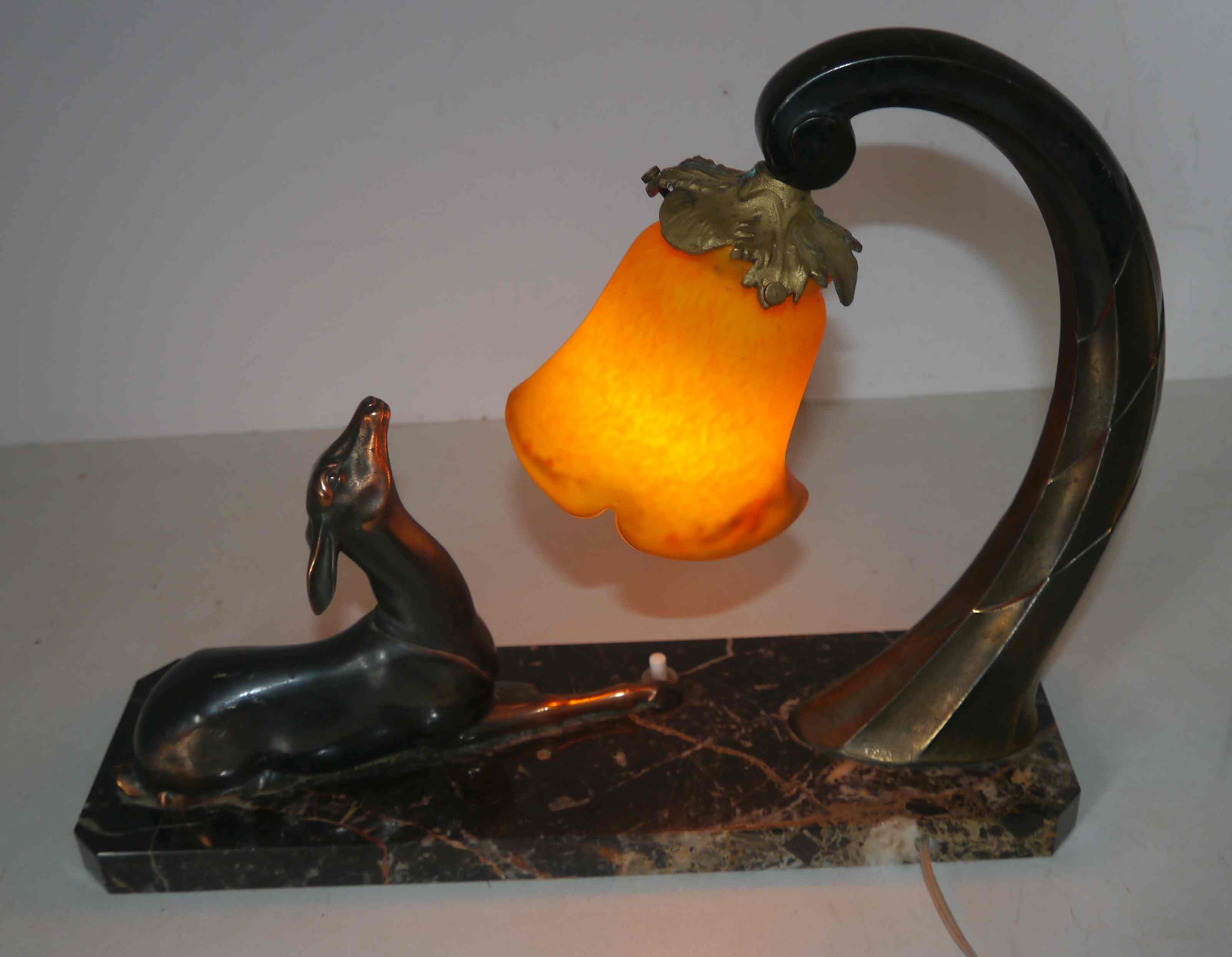 Art deco lamp gazelle decoration Manufacture 30's years