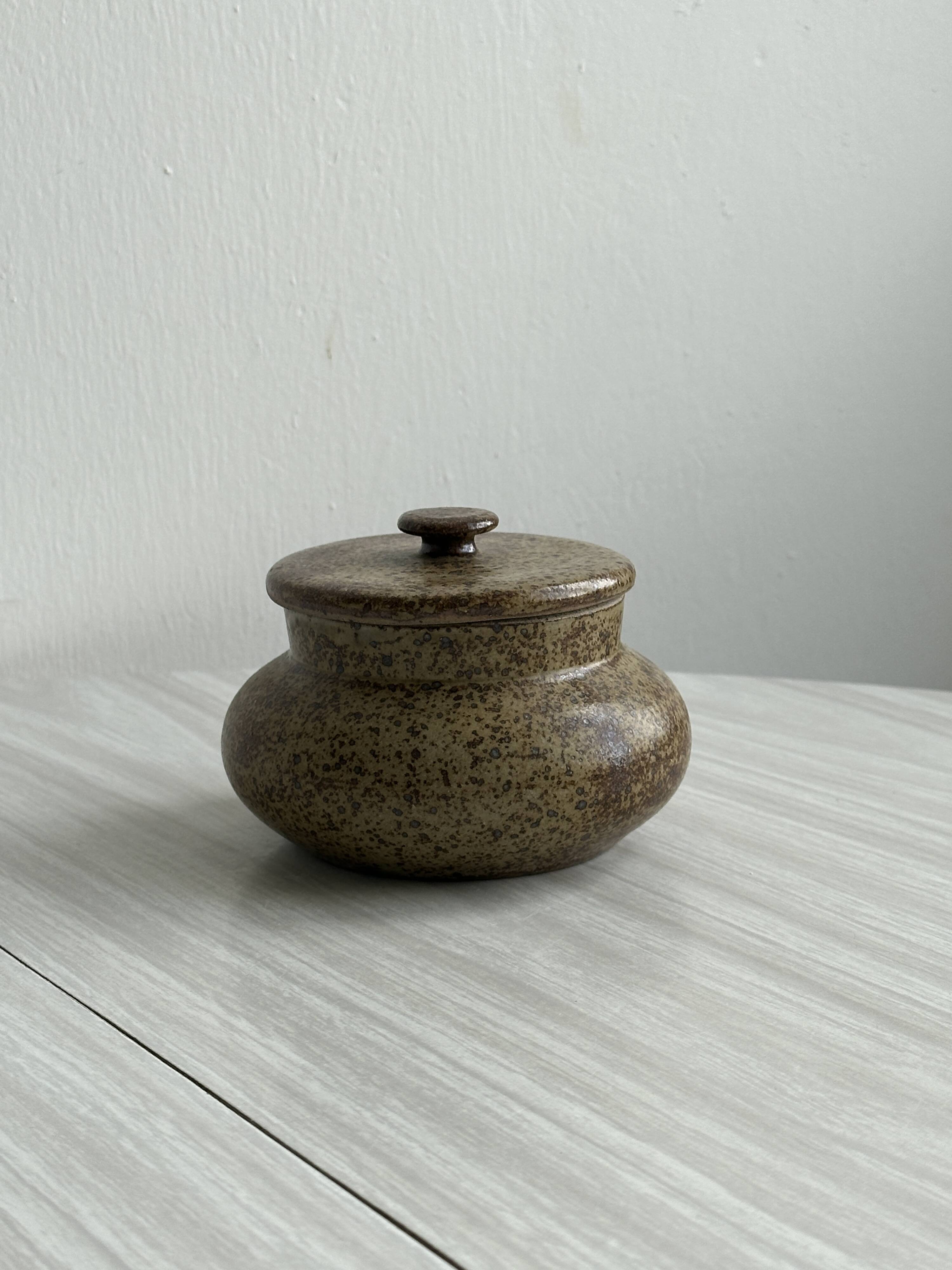 Pyrite stoneware sugar bowl.