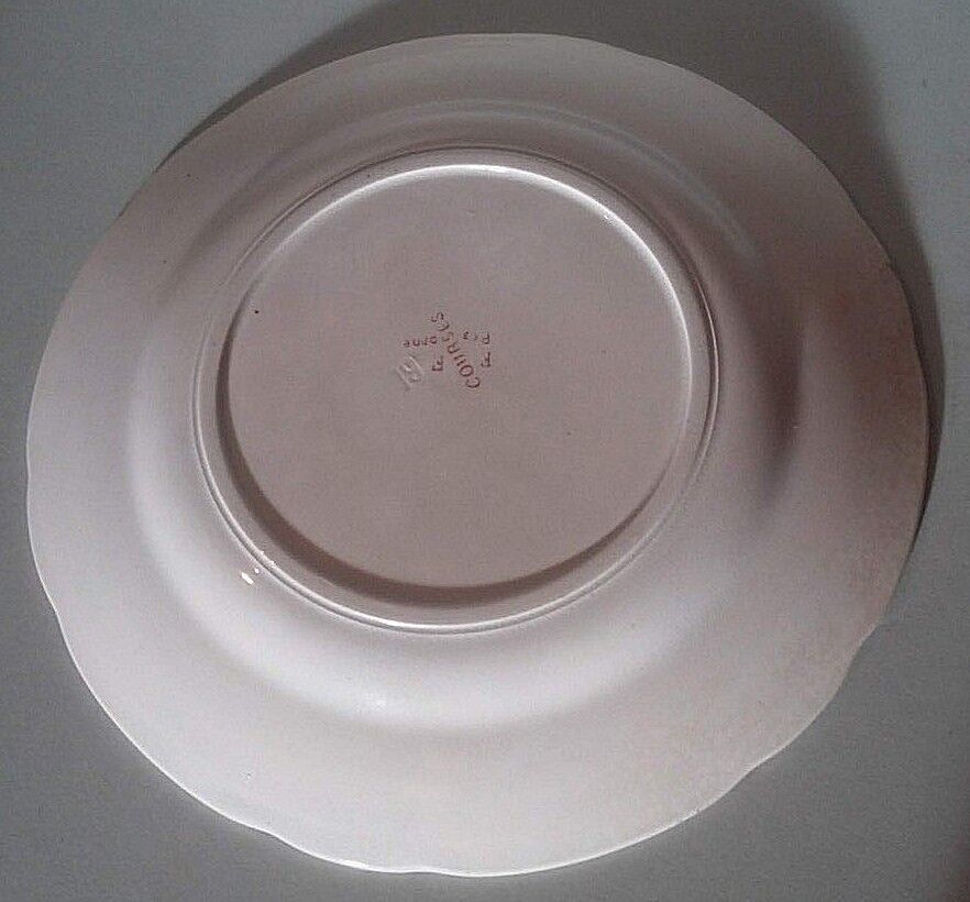 Talking plate themed Pexonne races