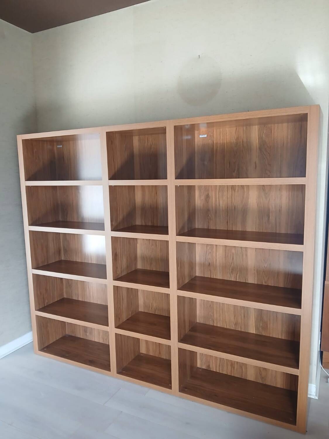 Large Gauthier library – warm wood – elegant lines – 21