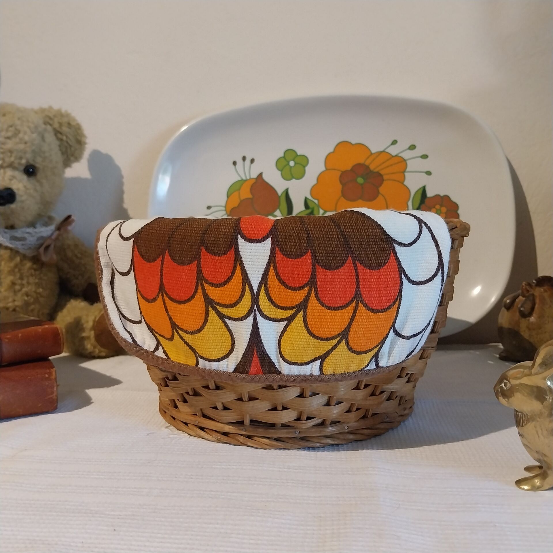Vintage wicker basket from the 70s.