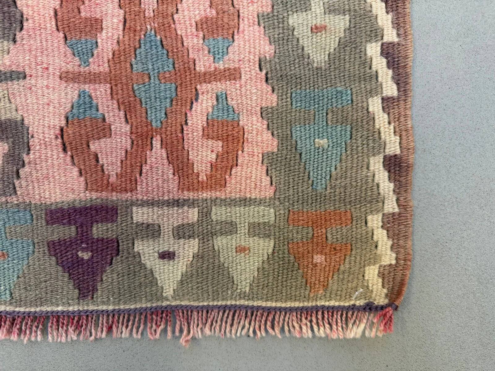 Large vintage Turkish kilim rug 190x103 cm wool kelim medium 2515